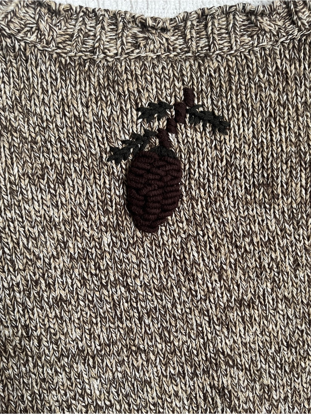 Vintage 90s Woodland Pinecone & Leaf Knit Sweater ππ² - Picture 5 of 5